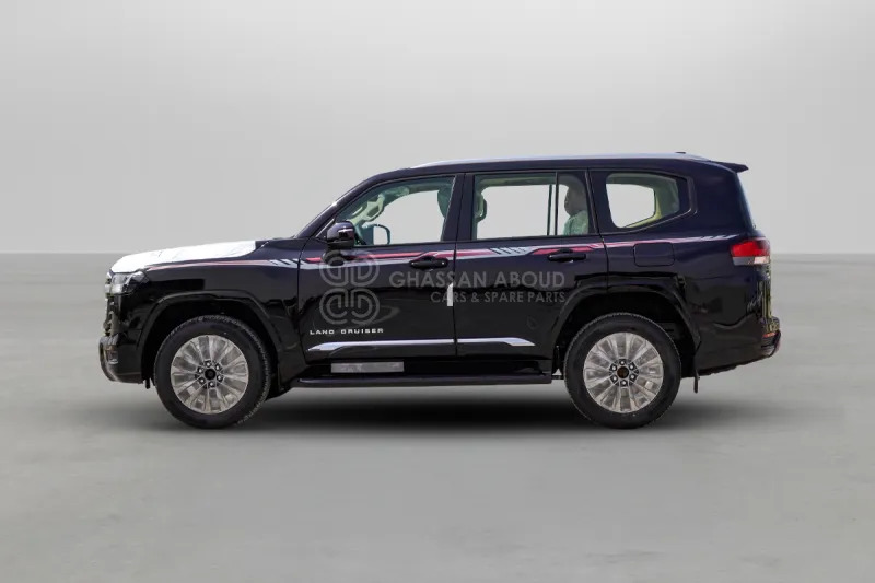 Toyota Land Cruiser 300 4x4 - SUV/ Geländewagen: das Bild 2 Toyota Land Cruiser 300 4x4 - SUV/ Geländewagen: das Bild 2