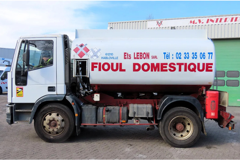 Iveco Eurocargo FUEL (DIESEL/PETROL) 8000 LITERS, COMP: 3500L,1000L, 3500L - Tankwagen, Autokran: das Bild 4 Iveco Eurocargo FUEL (DIESEL/PETROL) 8000 LITERS, COMP: 3500L,1000L, 3500L - Tankwagen, Autokran: das Bild 4