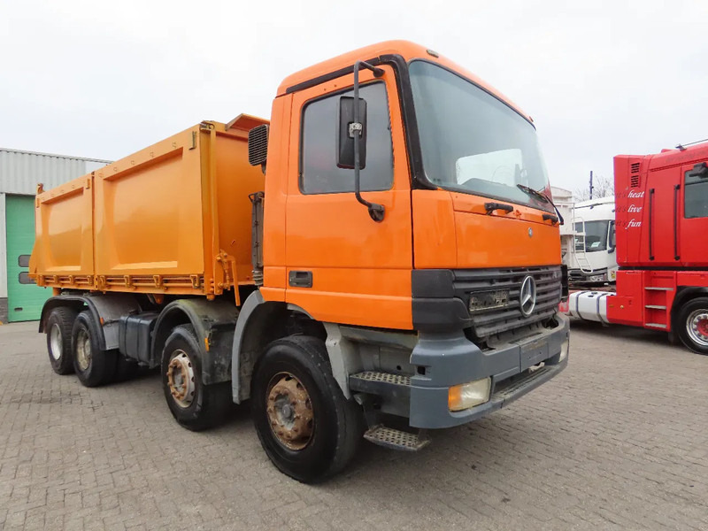 Mercedes-Benz Actros 3240 Manual, steel dumper! Great condition! - Kipper: das Bild 3 Mercedes-Benz Actros 3240 Manual, steel dumper! Great condition! - Kipper: das Bild 3