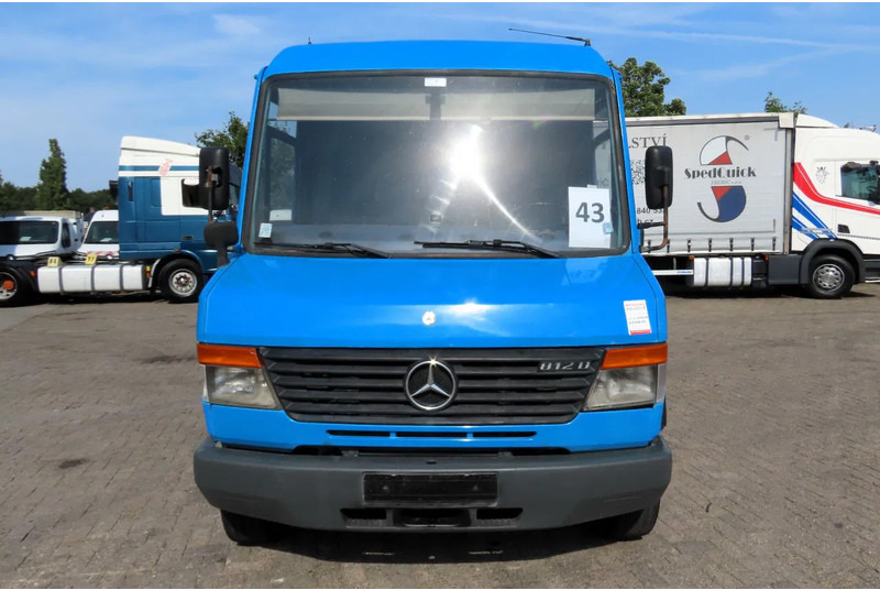 Mercedes-Benz Vario 812D - Kastenwagen: das Bild 2 Mercedes-Benz Vario 812D - Kastenwagen: das Bild 2