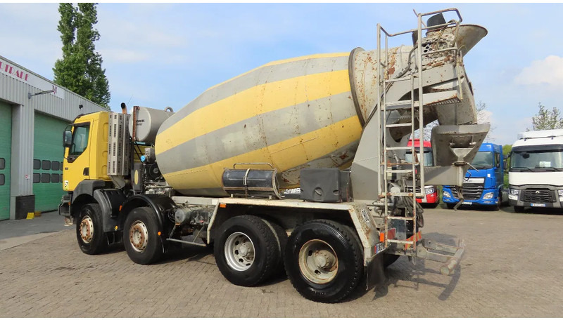 Renault Kerax 420 117000 km original !!! APK tot 27/06/2025 FRANCE truck - Fahrmischer: das Bild 5 Renault Kerax 420 117000 km original !!! APK tot 27/06/2025 FRANCE truck - Fahrmischer: das Bild 5