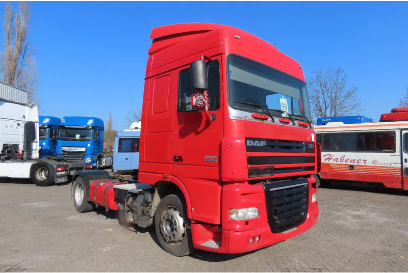 DAF XF 105.460 Euro5 evv, 2 beds, 2 tanks - Sattelzugmaschine: das Bild 2 DAF XF 105.460 Euro5 evv, 2 beds, 2 tanks - Sattelzugmaschine: das Bild 2