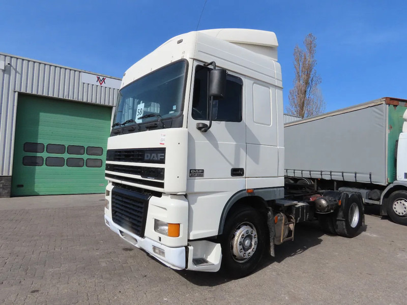 DAF XF 95.480 E4 type, Manual ger, Manual. Great state - Sattelzugmaschine: das Bild 3 DAF XF 95.480 E4 type, Manual ger, Manual. Great state - Sattelzugmaschine: das Bild 3