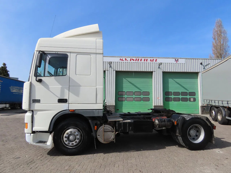DAF XF 95.480 E4 type, Manual ger, Manual. Great state - Sattelzugmaschine: das Bild 4 DAF XF 95.480 E4 type, Manual ger, Manual. Great state - Sattelzugmaschine: das Bild 4