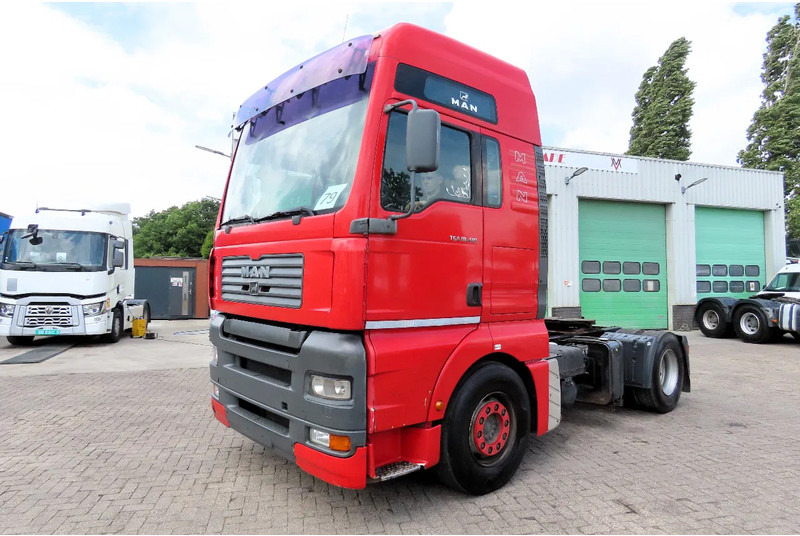 MAN TGA 18.410 Manual gearbox, Manual pomp, PTO, HYDRAULIC - Sattelzugmaschine: das Bild 3 MAN TGA 18.410 Manual gearbox, Manual pomp, PTO, HYDRAULIC - Sattelzugmaschine: das Bild 3