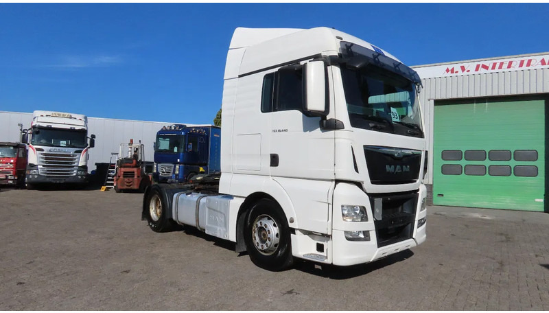 MAN TGX 14.440 RETARDER, 2 tanks, GREAT CONDITION! - Sattelzugmaschine: das Bild 1 MAN TGX 14.440 RETARDER, 2 tanks, GREAT CONDITION! - Sattelzugmaschine: das Bild 1