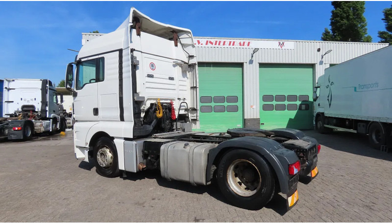 MAN TGX.18.400 euro5 EEV, RETARDER, 2X FUEL TANK, FRIGO - Sattelzugmaschine: das Bild 5 MAN TGX.18.400 euro5 EEV, RETARDER, 2X FUEL TANK, FRIGO - Sattelzugmaschine: das Bild 5