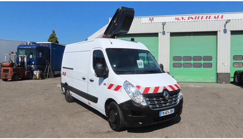 Renault Master 10,5 m, 3 SEATS, KLUBB, 3500 kg, euro6 - Transporter: das Bild 2 Renault Master 10,5 m, 3 SEATS, KLUBB, 3500 kg, euro6 - Transporter: das Bild 2