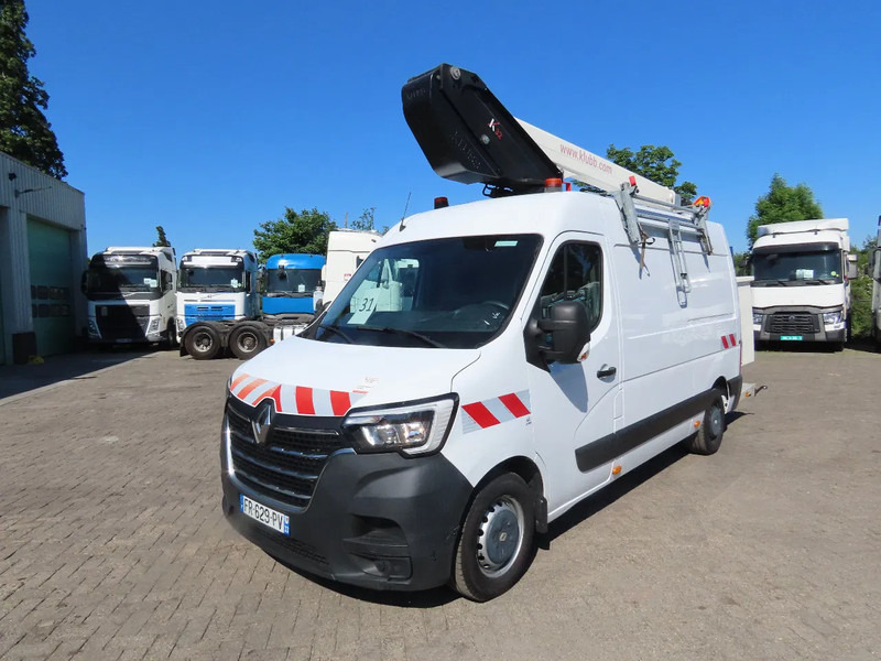 Renault Master 77000 km,10,5 m, KLUBB, 3500 kg, euro6 - Transporter: das Bild 1 Renault Master 77000 km,10,5 m, KLUBB, 3500 kg, euro6 - Transporter: das Bild 1