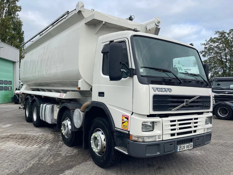 Volvo FM 12.380 8X4 SILO AUGER / AIR GREAT CONDITION / fully serviced! - Tankwagen: das Bild 4 Volvo FM 12.380 8X4 SILO AUGER / AIR GREAT CONDITION / fully serviced! - Tankwagen: das Bild 4
