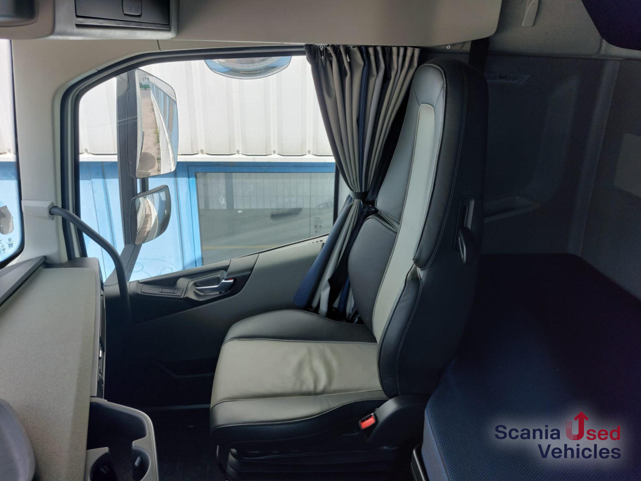 VOLVO FH 500 T4x2 Globetrotter XL - Sattelzugmaschine: das Bild 5 VOLVO FH 500 T4x2 Globetrotter XL - Sattelzugmaschine: das Bild 5