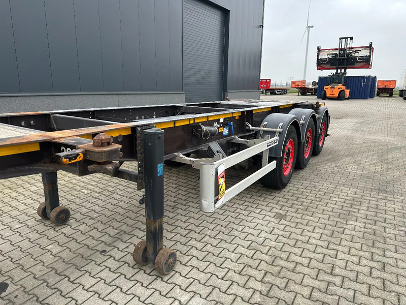 Container/ Wechselfahrgestell Auflieger Burg 20FT ADR (EX/II, EX/III, FL, AT) Chassis, Empty weight : 3.690kg, SAF INTRADISC, 2x Liftaxle, NL-chassis: das Bild 11