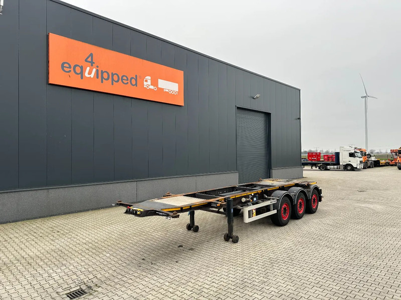 Burg 20FT ADR (EX/II, EX/III, FL, AT) Chassis, leeggewicht: 3.690kg, SAF INTRADISC, 2x Liftaxle, NL-chassis, APK: 08-2025 - Container/ Wechselfahrgestell Auflieger: das Bild 1 Burg 20FT ADR (EX/II, EX/III, FL, AT) Chassis, leeggewicht: 3.690kg, SAF INTRADISC, 2x Liftaxle, NL-chassis, APK: 08-2025 - Container/ Wechselfahrgestell Auflieger: das Bild 1