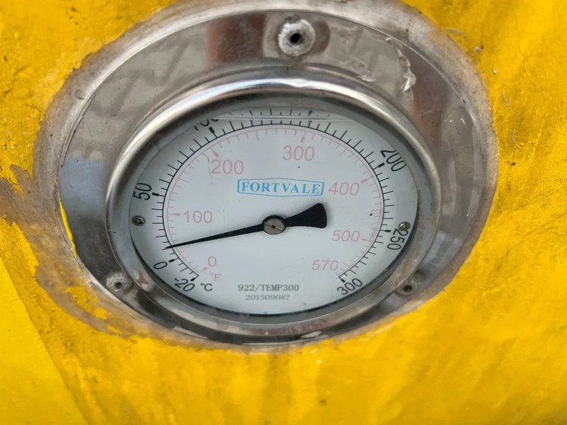 Lagertank Für die Beförderung von Chemikalien CPV 31.360L, steam heating, UN PORTABLE, T11, 5Y+CSC insp.: 02/2026: das Bild 9