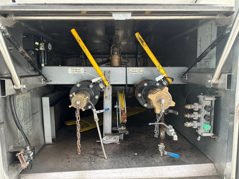 Tankauflieger Für die Beförderung von Kraftstoff Diversen Fluid, 50.100L, P28BH, Propane, Butan, GAZ, ADR, DP: 06/30: das Bild 11 Tankauflieger Für die Beförderung von Kraftstoff Diversen Fluid, 50.100L, P28BH, Propane, Butan, GAZ, ADR, DP: 06/30: das Bild 11