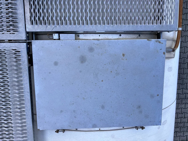 Tankcontainer Für die Beförderung von Lebensmittel SINGAMAS TOP: Food grade, 25.000L, foodgrade, insp. till 07/2026: das Bild 12 Tankcontainer Für die Beförderung von Lebensmittel SINGAMAS TOP: Food grade, 25.000L, foodgrade, insp. till 07/2026: das Bild 12