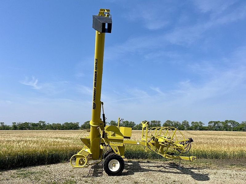 Degelman RENN FARMBOY UNLOADER 1014LS - Landmaschine: das Bild 1 Degelman RENN FARMBOY UNLOADER 1014LS - Landmaschine: das Bild 1