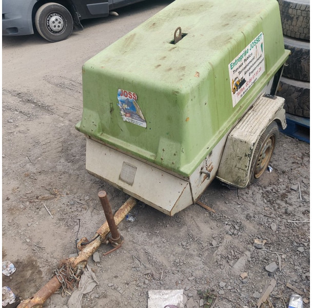 Ingersoll Rand 741 - Sattelzugmaschine: das Bild 1 Ingersoll Rand 741 - Sattelzugmaschine: das Bild 1