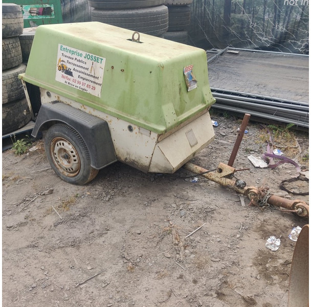 Ingersoll Rand 741 - Sattelzugmaschine: das Bild 2 Ingersoll Rand 741 - Sattelzugmaschine: das Bild 2
