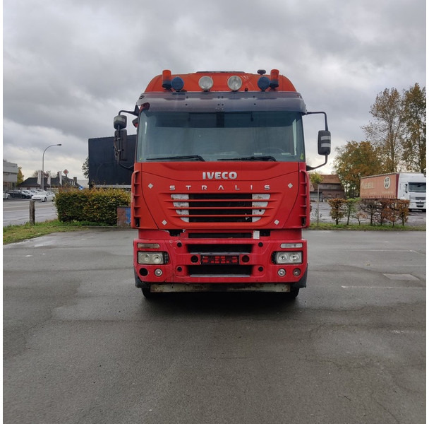 Iveco 480 - Sattelzugmaschine: das Bild 2 Iveco 480 - Sattelzugmaschine: das Bild 2