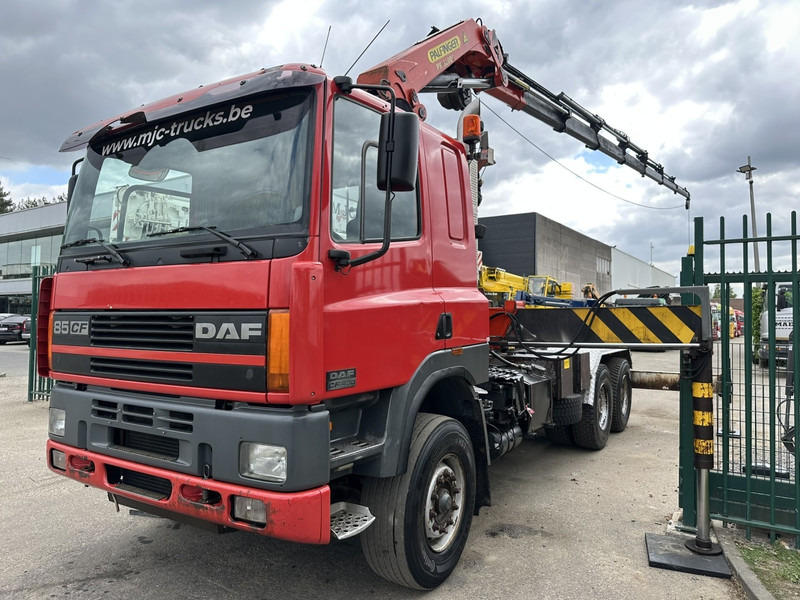 DAF 85 CF 430 6x4 CRANE PK 32.000 F (7x) + WINCH - EURO 2 - MANUAL ZF - HUB REDUCTION / STEEL SPRING - BE TRUCK - Autokran: das Bild 4 DAF 85 CF 430 6x4 CRANE PK 32.000 F (7x) + WINCH - EURO 2 - MANUAL ZF - HUB REDUCTION / STEEL SPRING - BE TRUCK - Autokran: das Bild 4