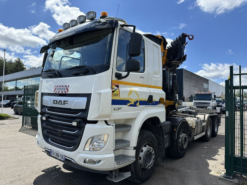 DAF CF 480 8x4 HOOKLIFT + CRANE (19m!) EFFER 205 / 6S + WINCH - RETARDER - *165.000km* - VERY NICE - Autokran: das Bild 3 DAF CF 480 8x4 HOOKLIFT + CRANE (19m!) EFFER 205 / 6S + WINCH - RETARDER - *165.000km* - VERY NICE - Autokran: das Bild 3