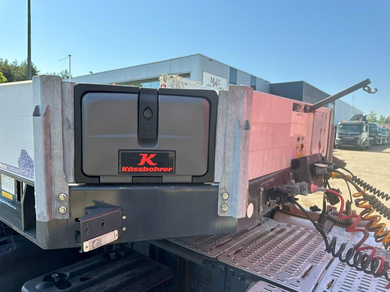 Tieflader Auflieger Kässbohrer LB2 48T - LOWBED - TIEFBETT / REMOVABLE NECK - ABNEHMBARE SCHWANENHALS - HYDR STEERING AXLES / LENKACHSEN - BPW: das Bild 18 Tieflader Auflieger Kässbohrer LB2 48T - LOWBED - TIEFBETT / REMOVABLE NECK - ABNEHMBARE SCHWANENHALS - HYDR STEERING AXLES / LENKACHSEN - BPW: das Bild 18