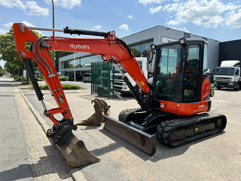Kubota U48-4 FULL HYDR FUNCTIONS - *2300h* - BLADE - A/C - 3 BUCKETS - QUICK HITCH - BE MACHINE - Minibagger: das Bild 3 Kubota U48-4 FULL HYDR FUNCTIONS - *2300h* - BLADE - A/C - 3 BUCKETS - QUICK HITCH - BE MACHINE - Minibagger: das Bild 3