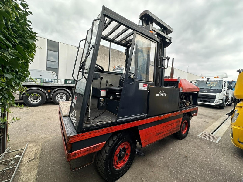 Linde S50 W SIDELOADER 5T - SEITENSTAPLER - 4 WAY FORKLIFT - COMBILIFT - CE - BE MACHINE - Seitenstapler: das Bild 4 Linde S50 W SIDELOADER 5T - SEITENSTAPLER - 4 WAY FORKLIFT - COMBILIFT - CE - BE MACHINE - Seitenstapler: das Bild 4