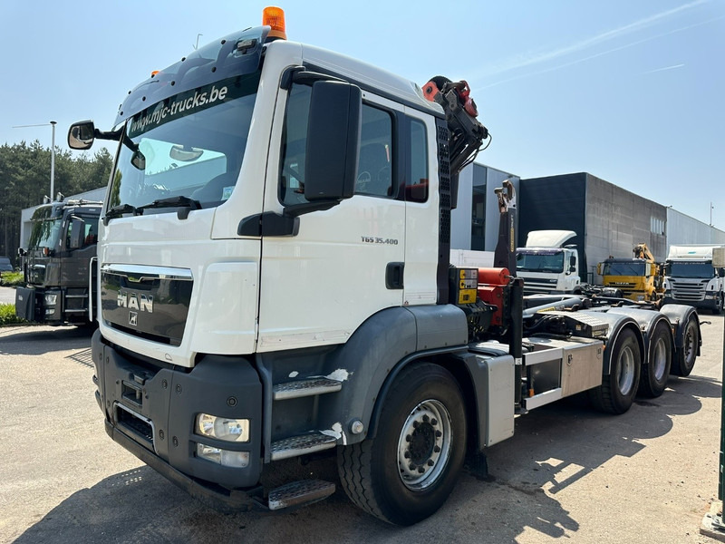 MAN TGS 35.400 8x4 TRIDEM HOOKLIFT T22 + CRANE PALFINGER PK 18001 EH + RADIO - EURO 5 - LIFT/STEERING AXLE - BE TRUCK - Abrollkipper, Autokran: das Bild 4 MAN TGS 35.400 8x4 TRIDEM HOOKLIFT T22 + CRANE PALFINGER PK 18001 EH + RADIO - EURO 5 - LIFT/STEERING AXLE - BE TRUCK - Abrollkipper, Autokran: das Bild 4