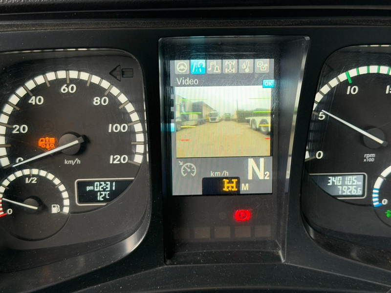 Abrollkipper, Autokran Mercedes-Benz AROCS 4143 8X4 WAF HOOKLIFT + CRANE EFFER 395 4S + ROTATOR + RADIO - 5/6 F - BE TRUCK - VERY NICE CONDITION: das Bild 16 Abrollkipper, Autokran Mercedes-Benz AROCS 4143 8X4 WAF HOOKLIFT + CRANE EFFER 395 4S + ROTATOR + RADIO - 5/6 F - BE TRUCK - VERY NICE CONDITION: das Bild 16