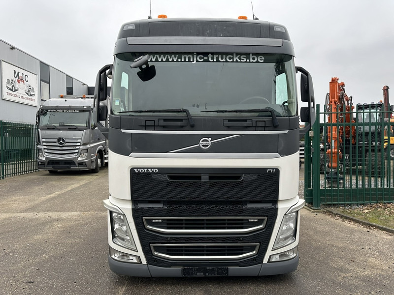 Volvo FH 460 MEGA LOWDECK - HEFSCHOTEL - 295/60R22.5 - FRIGO - SPOILERS - 2 TANKS - BE TRUCK - Sattelzugmaschine: das Bild 2 Volvo FH 460 MEGA LOWDECK - HEFSCHOTEL - 295/60R22.5 - FRIGO - SPOILERS - 2 TANKS - BE TRUCK - Sattelzugmaschine: das Bild 2