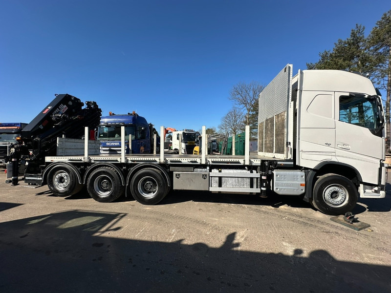 Volvo FH 420 8x4 TRIDEM + KRAAN HIAB 408 E-8 HIPRO + WINCH - 63.000km ONLY - CREWCAB 4 SEATER - PLATFORM 7m - TOP CONDITION - Autokran: das Bild 5 Volvo FH 420 8x4 TRIDEM + KRAAN HIAB 408 E-8 HIPRO + WINCH - 63.000km ONLY - CREWCAB 4 SEATER - PLATFORM 7m - TOP CONDITION - Autokran: das Bild 5