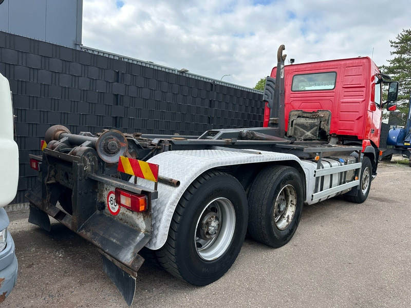 Volvo FH 440 6x4 HOOKLIFT AJK NHS20-5430 - STEEL SPRING / HUB REDUCTION - I SHIFT - BE TRUCK - Abrollkipper: das Bild 4 Volvo FH 440 6x4 HOOKLIFT AJK NHS20-5430 - STEEL SPRING / HUB REDUCTION - I SHIFT - BE TRUCK - Abrollkipper: das Bild 4