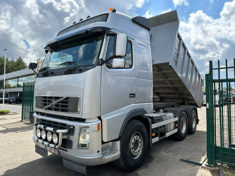 Volvo FH 550 6X4 TIPPER + TRACTOR - DOUBLE SYSTEM / WISSELSYSTEEM / DOUBLE PVA - RETARDER - HUB REDUCTION - BE TRUCK - Kipper: das Bild 4 Volvo FH 550 6X4 TIPPER + TRACTOR - DOUBLE SYSTEM / WISSELSYSTEEM / DOUBLE PVA - RETARDER - HUB REDUCTION - BE TRUCK - Kipper: das Bild 4