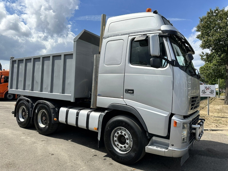 Volvo FH 550 6X4 TIPPER + TRACTOR - DOUBLE SYSTEM / WISSELSYSTEEM / DOUBLE PVA - RETARDER - HUB REDUCTION - BE TRUCK - Kipper: das Bild 2 Volvo FH 550 6X4 TIPPER + TRACTOR - DOUBLE SYSTEM / WISSELSYSTEEM / DOUBLE PVA - RETARDER - HUB REDUCTION - BE TRUCK - Kipper: das Bild 2
