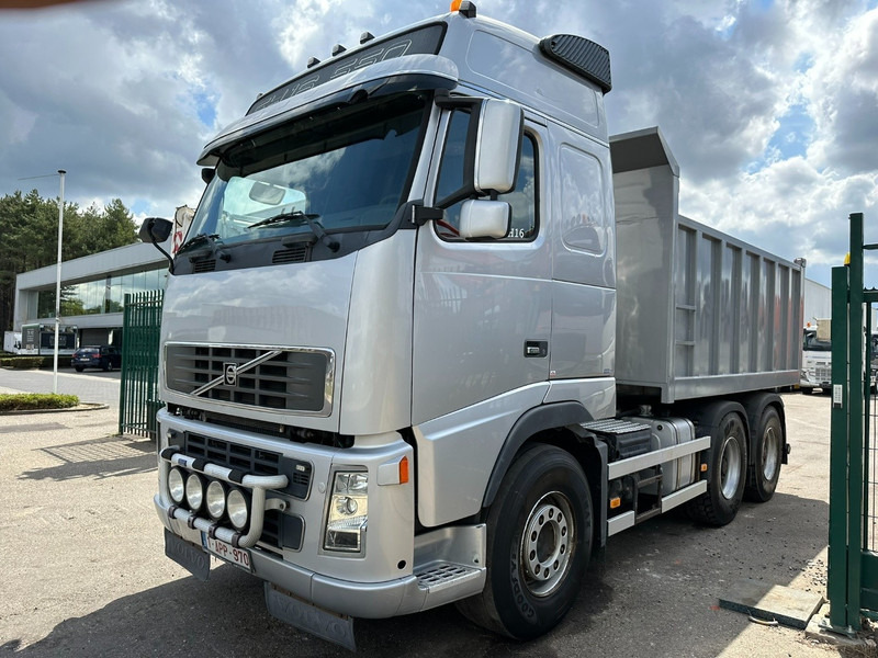 Volvo FH 550 6X4 TIPPER + TRACTOR - DOUBLE SYSTEM / WISSELSYSTEEM / DOUBLE PVA - RETARDER - HUB REDUCTION - BE TRUCK - Kipper: das Bild 3 Volvo FH 550 6X4 TIPPER + TRACTOR - DOUBLE SYSTEM / WISSELSYSTEEM / DOUBLE PVA - RETARDER - HUB REDUCTION - BE TRUCK - Kipper: das Bild 3