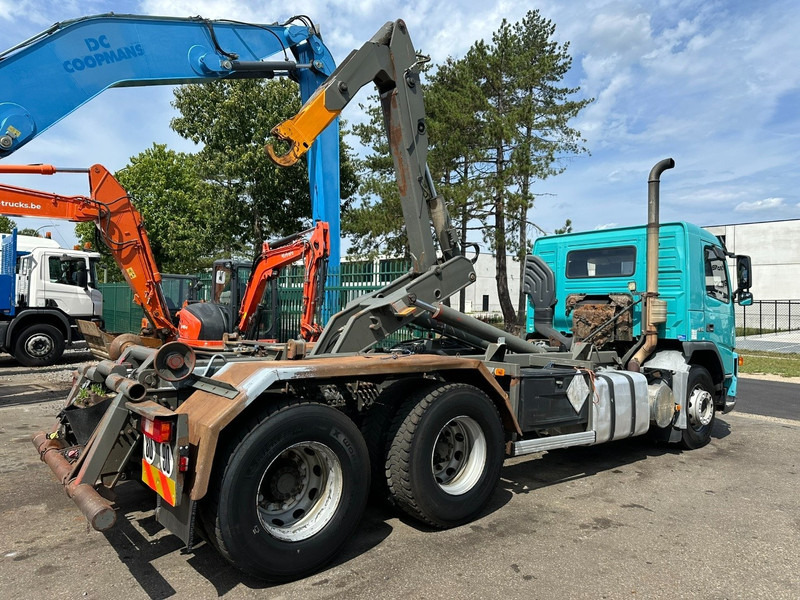 Volvo FM12-420 6x2 HOOKLIFT - MANUAL - EURO 3 - AIR SUSPENSION - 10 TIRES / DOUBLE WHEELS - FR TRUCK - Abrollkipper: das Bild 5 Volvo FM12-420 6x2 HOOKLIFT - MANUAL - EURO 3 - AIR SUSPENSION - 10 TIRES / DOUBLE WHEELS - FR TRUCK - Abrollkipper: das Bild 5