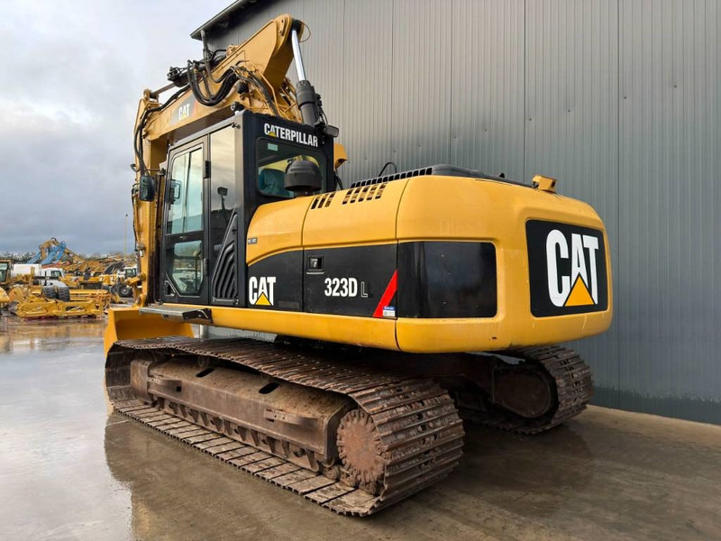 Cat 323D L - Kettenbagger: das Bild 2 Cat 323D L - Kettenbagger: das Bild 2