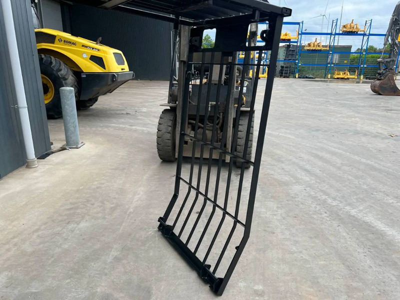 Cat 330C Guard - Fahrerhaus und Interieur für Baumaschine: das Bild 3 Cat 330C Guard - Fahrerhaus und Interieur für Baumaschine: das Bild 3