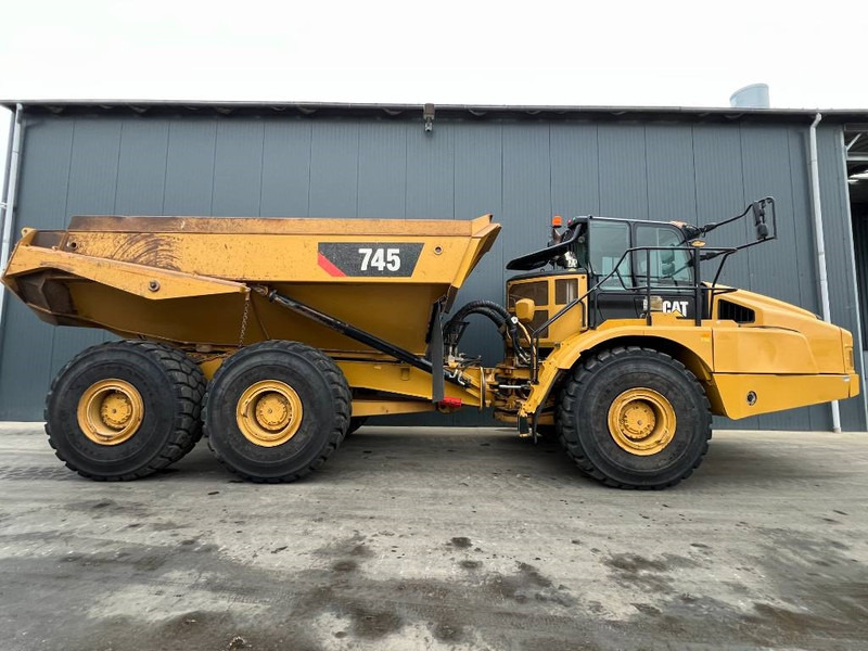 Cat 745 - Knickgelenkter Dumper: das Bild 2 Cat 745 - Knickgelenkter Dumper: das Bild 2