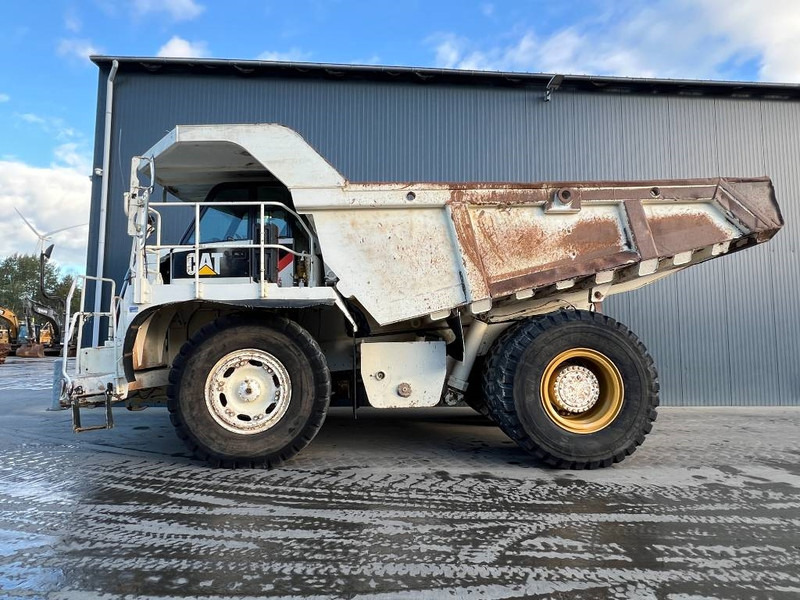 Cat 772 - Dumper Starr: das Bild 2 Cat 772 - Dumper Starr: das Bild 2