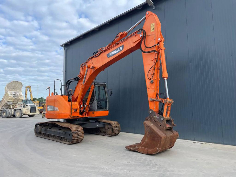 Doosan DX235LCR - Kettenbagger: das Bild 3 Doosan DX235LCR - Kettenbagger: das Bild 3