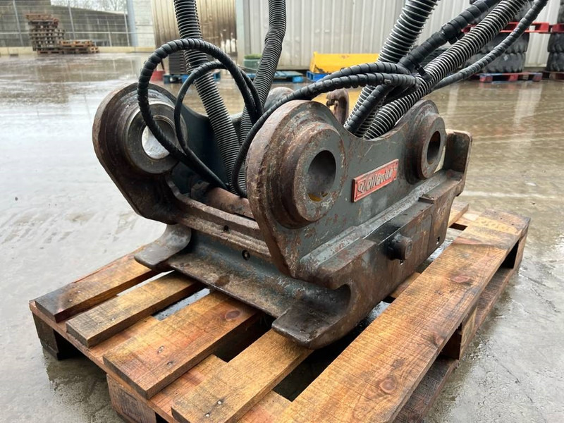 Schnellwechsler für Baumaschine OilQuick OQ70/55 - 323D: das Bild 5