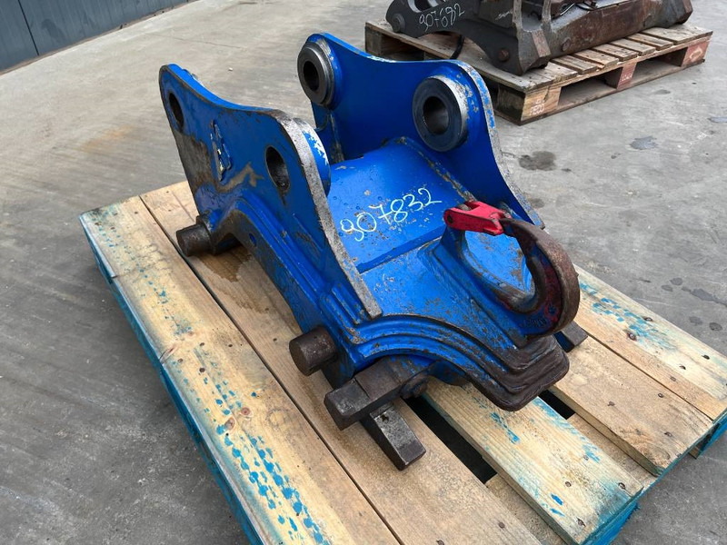 Verachtert CW30S / CW40S - DX140 / DX160 - Schnellwechsler für Baumaschine: das Bild 3 Verachtert CW30S / CW40S - DX140 / DX160 - Schnellwechsler für Baumaschine: das Bild 3