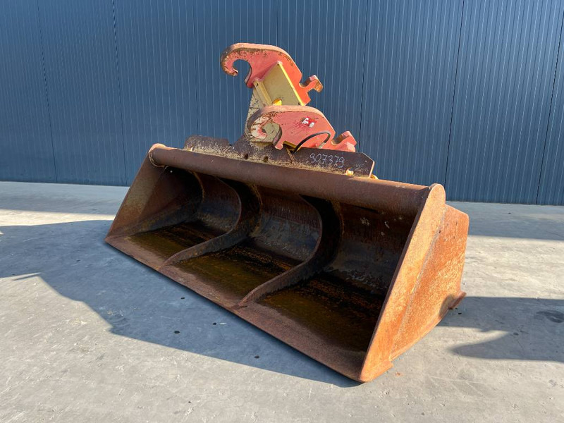 Verachtert CW45S - Schaufel für Baumaschine: das Bild 1 Verachtert CW45S - Schaufel für Baumaschine: das Bild 1
