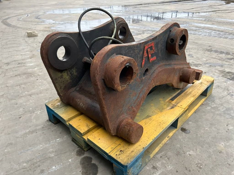 Verachtert CW55S - HB365 / PC360 - Schnellwechsler für Baumaschine: das Bild 3 Verachtert CW55S - HB365 / PC360 - Schnellwechsler für Baumaschine: das Bild 3