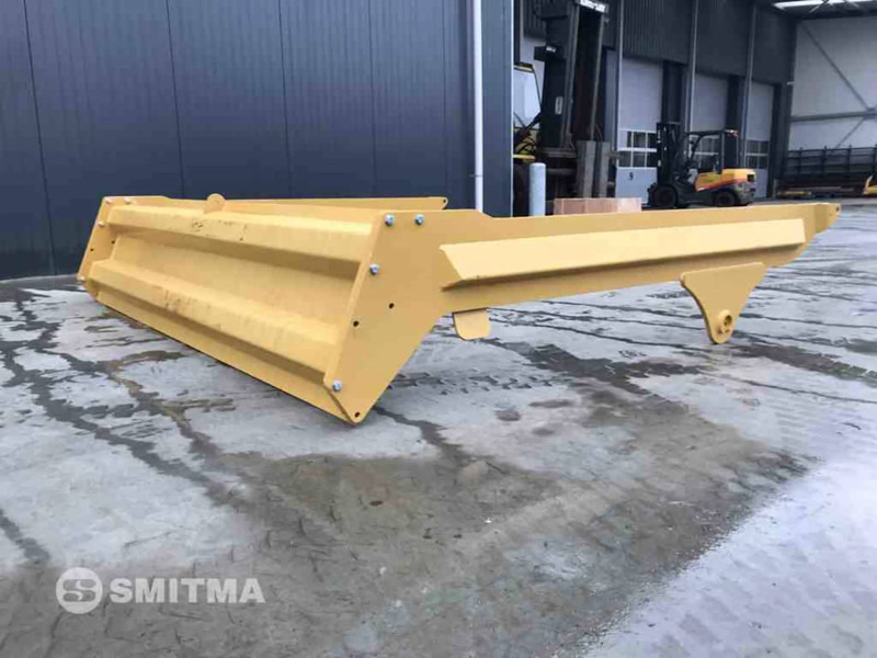 Volvo A35F - Ladebordwand für Baumaschine: das Bild 4 Volvo A35F - Ladebordwand für Baumaschine: das Bild 4