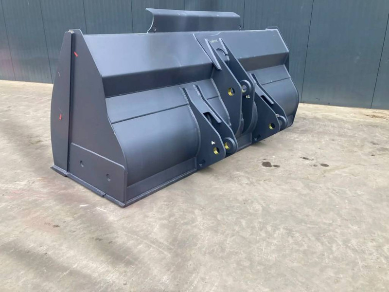 Volvo L120F - Schaufel für Baumaschine: das Bild 2 Volvo L120F - Schaufel für Baumaschine: das Bild 2