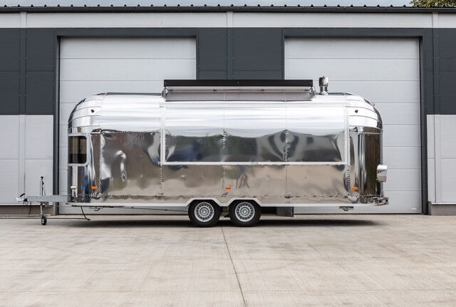 Airstream Catering Trailer | IN STOCK - Verkaufsanhänger: das Bild 3 Airstream Catering Trailer | IN STOCK - Verkaufsanhänger: das Bild 3